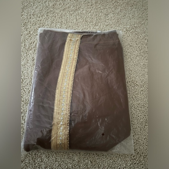 Men’s Abaya light brown (camel) - Picture 5 of 5